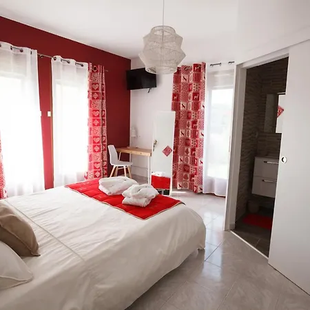 Bed & Breakfast Les Du Triangle - D'hotes Nimes