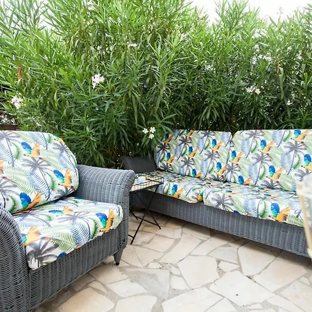 Les Du Triangle - D'hôtes Couette-café