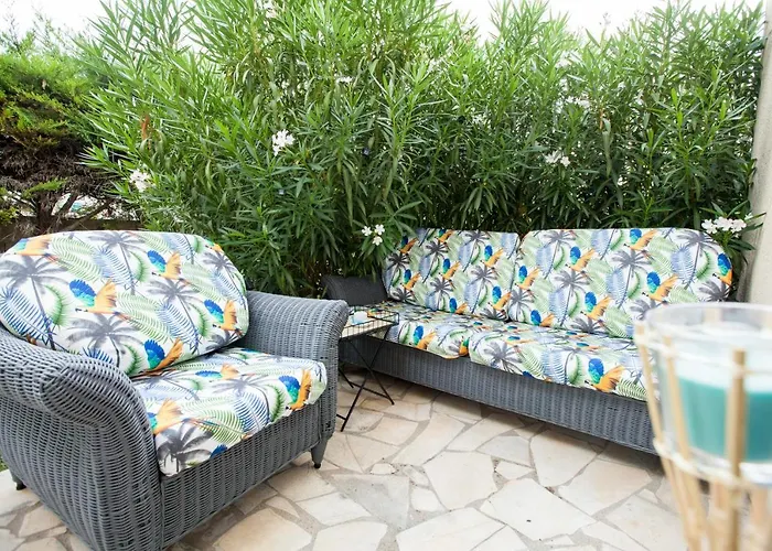 Les Du Triangle - D'hotes 住宿加早餐酒店