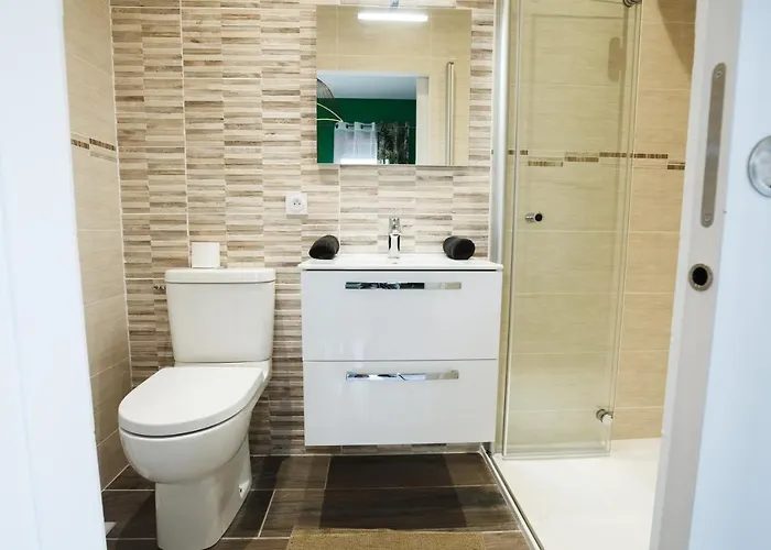 Les Du Triangle - D'hotes Nimes