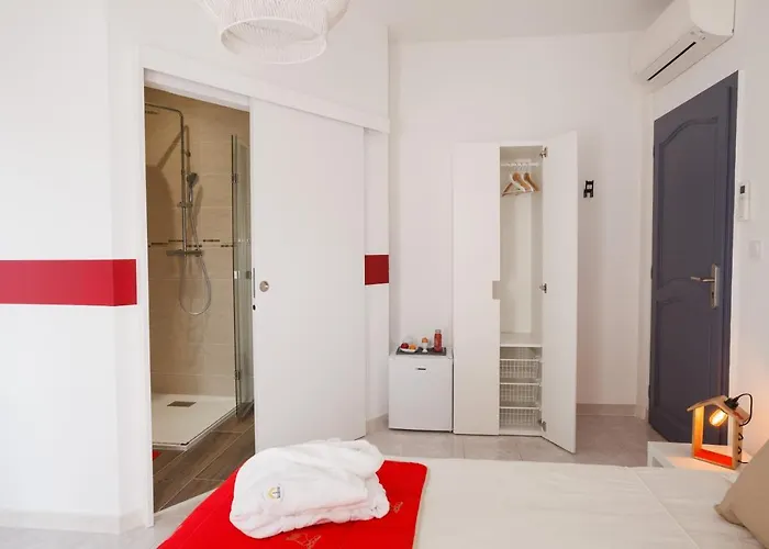 Bed & Breakfast Les Du Triangle - D'hotes Nimes