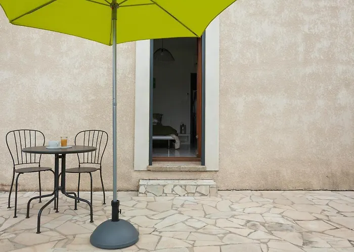 Bed & Breakfast Les Du Triangle - D'hotes Nimes